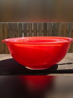 PYREX Cherry Red Mixing Bowls